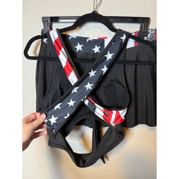 American Flag 2 Piece Swimsuit Skirt Set Womens Patriotic Stars & Stripes Sz L - Picture 4 of 8